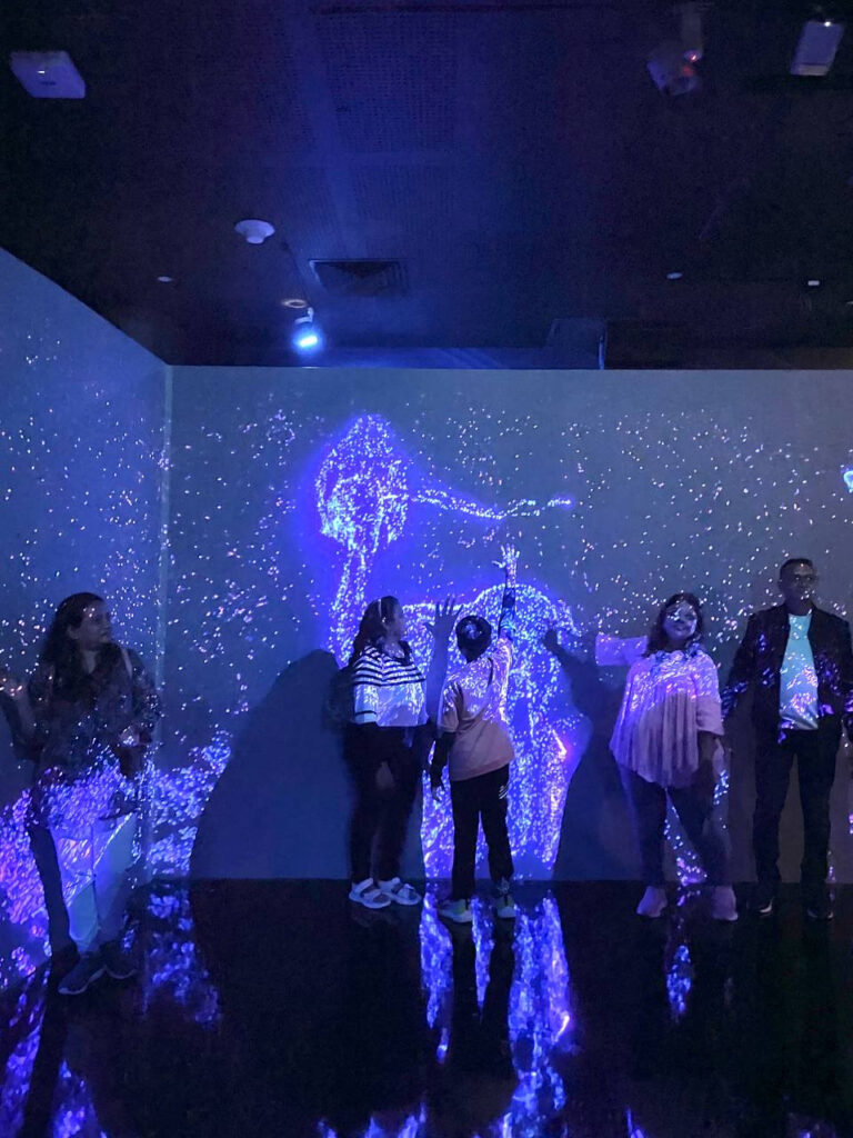 Taman Bertema 'Avatar' di Cloud Forest Gardens by the Bay Sehingga Mac 2023 !