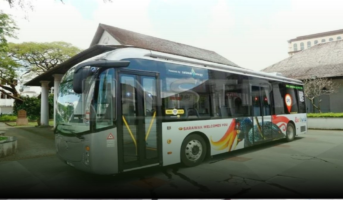 bas percuma airport kuching free shuttle